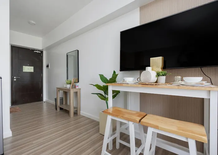 Cozy Living Avida Riala Apartment Cebu