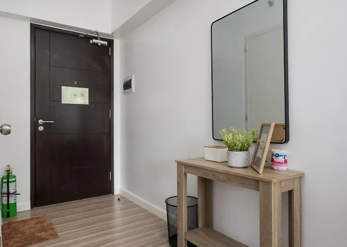 Cozy Living Avida Riala Apartment *
